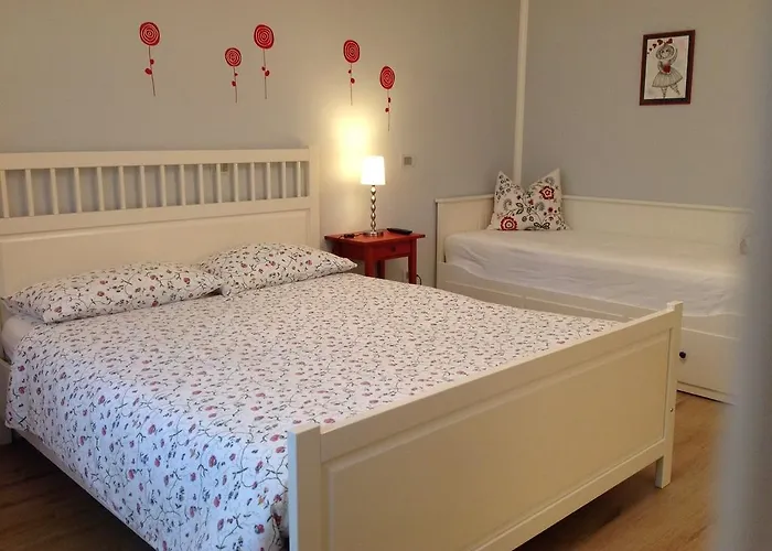 Nadine ベッド・アンド・ブレックファスト