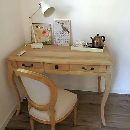 B&B Nadine Forli - Cura, Stile E Ospitalita Con Parcheggio Gratuito ベッド・アンド・ブレックファスト