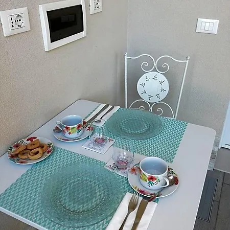 ベッド・アンド・ブレックファスト B&B Nadine Forli - Cura, Stile E Ospitalita Con Parcheggio Gratuito