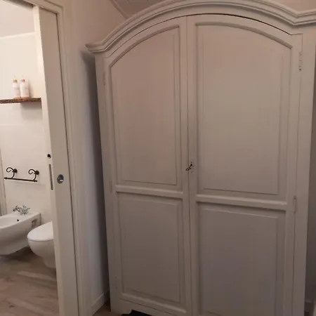 B&B Nadine Forli - Cura, Stile E Ospitalita Con Parcheggio Gratuito