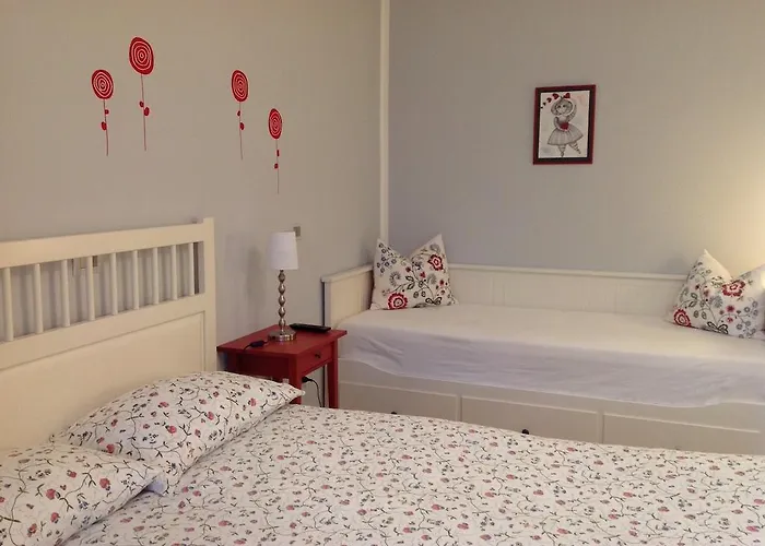 Nadine Frühstückspension Forlì